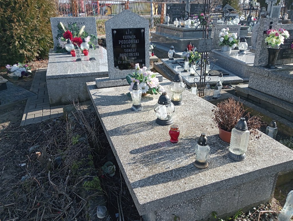 Grób Tomasz Podgórski